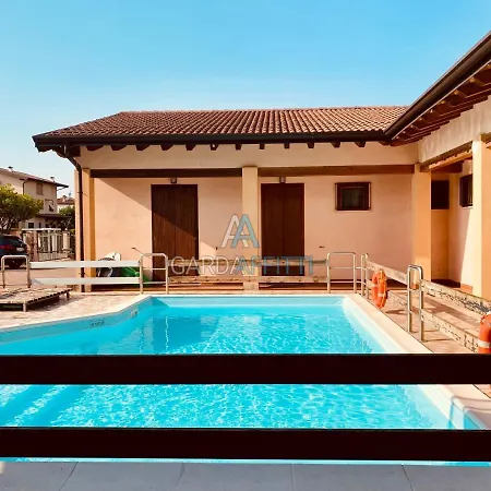 Azzurrite - - Fronte Piscina * Sirmione